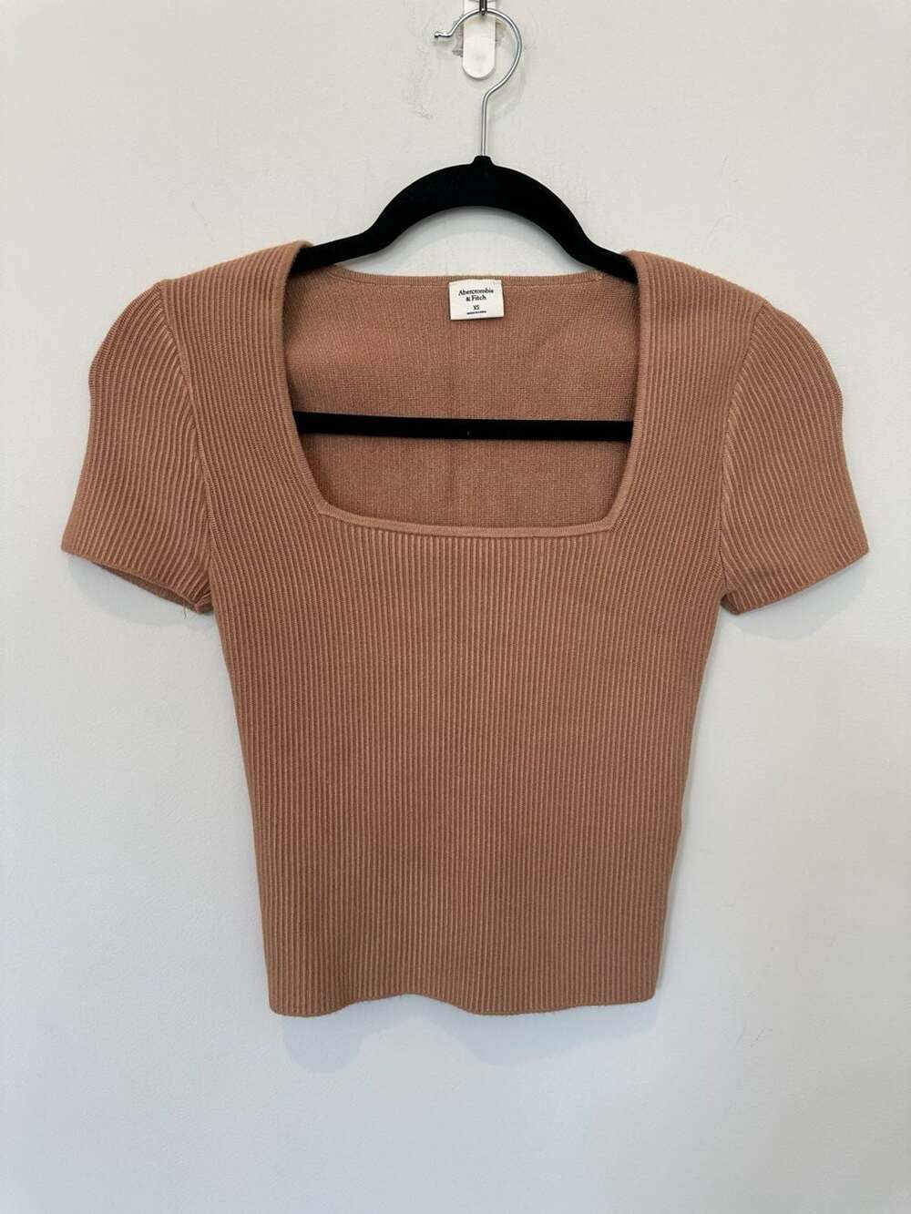 Abercrombie & Fitch Ribbed Square Neck Short Sleeve Crop Top XS Brown